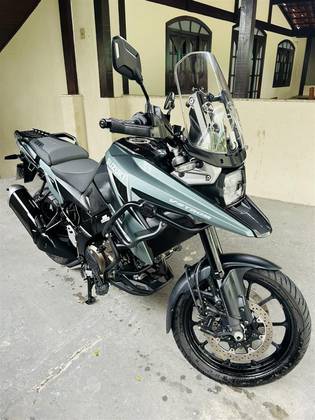 SUZUKI V-STROM 1050 ABS 